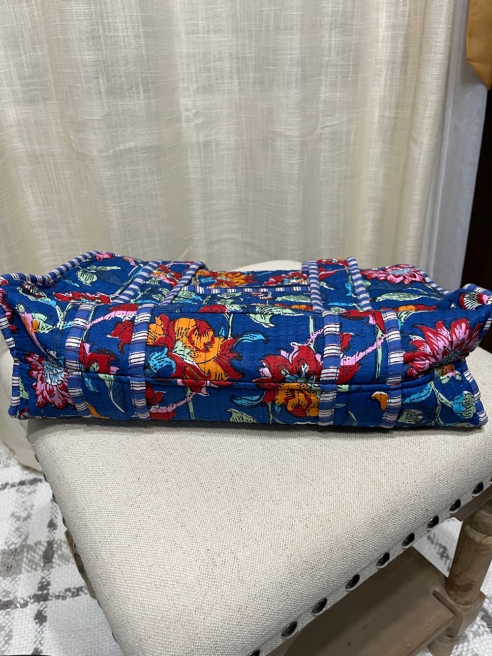 (New) Blue Floral Quilted Tote Bag - Women's Shoulder Bag - Picture 3 of 5